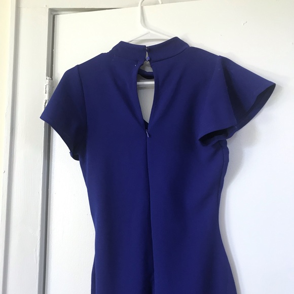 Dress - Picture 1 of 4